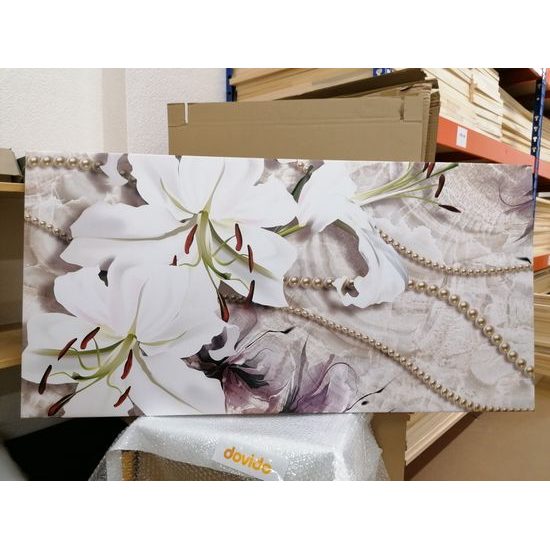 Obraz zátiší s liliemi a perlami