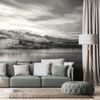 Öntapadó fotótapéta fekete-fehér falu a hegyek lábánál