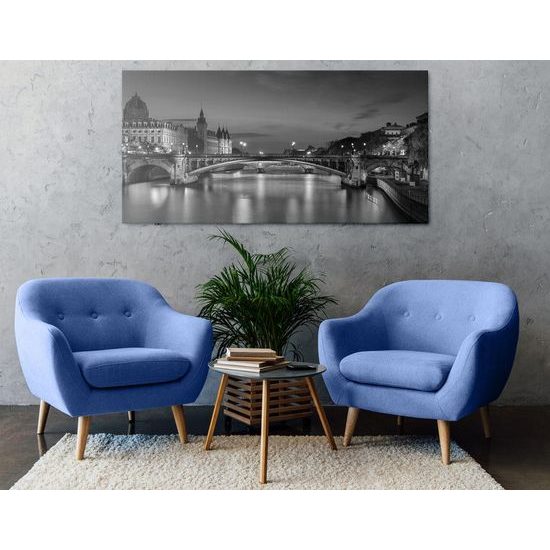 Kép elbűvölő éjjeli Párizs fekete-fehér kivitelben