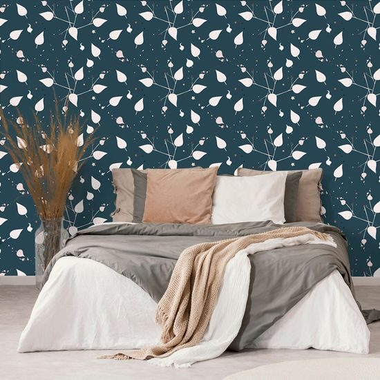 Tapéta gyengéd levelek kék kivitelben