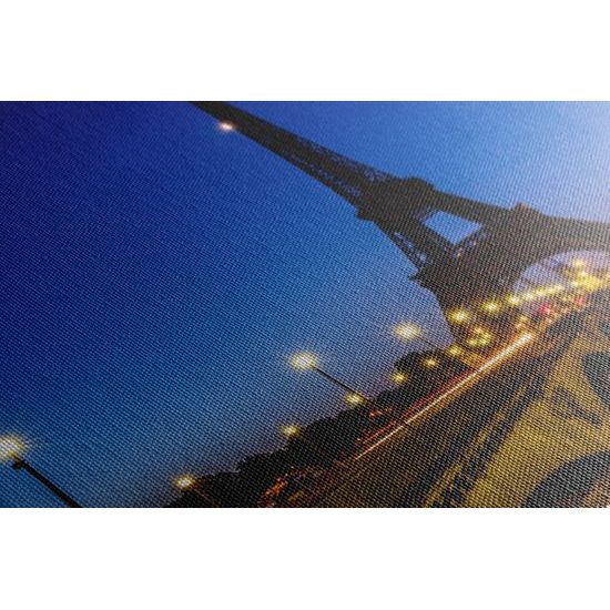 Kép Eiffel-torony éjjeli látványa