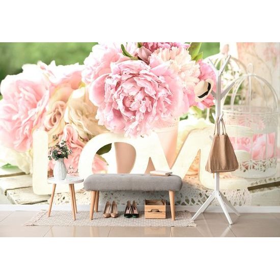 Öntapadó fotótapéta csendélet bazsarózsával és a Love felirattal