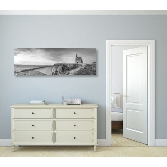 Kép nyitrai templom a sziklán fekete-fehér kivitelben