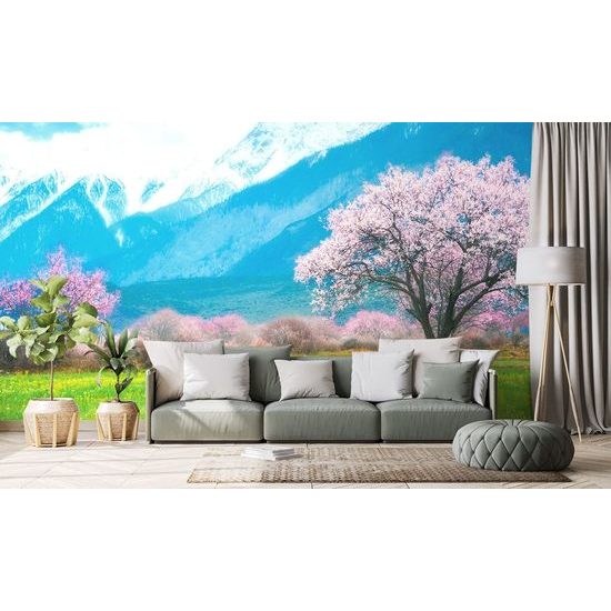 Öntapadó tapéta Sakura a hegyek lábánál