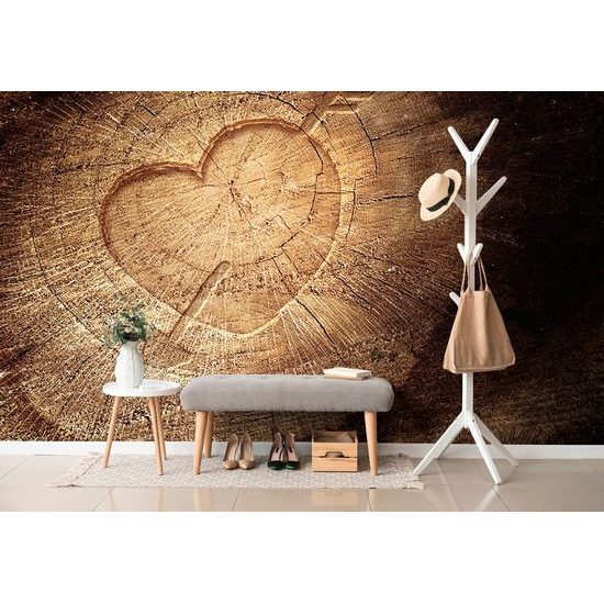 Öntapadó fotótapéta szív nyíllal egy fatönkön