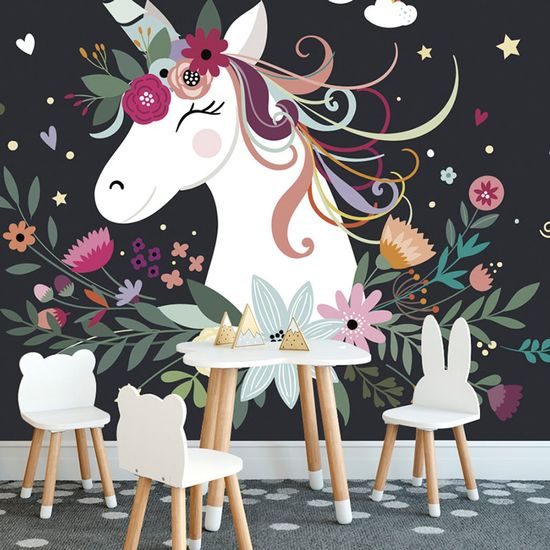 Tapéta gyönyörű egyszarvú virágos háttérrel