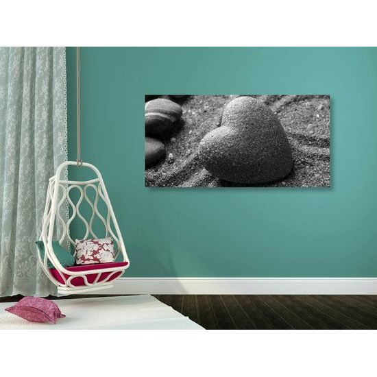 Kép Zen kő mint a szeretet szimbóluma fekete-fehér kivitelben