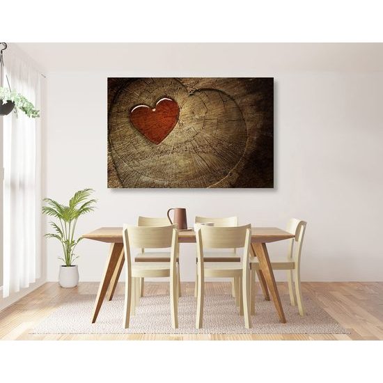 Kép festői szív a fatönkön