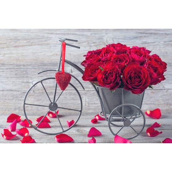 Kép gyönyörű rózsacsokor vas cserépben