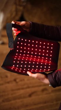 Horseware® LED kamaše na přední nohy – terapeutická, s červeným a infračerveným světlem