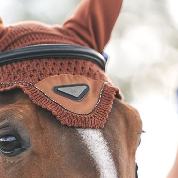 Čabraka na uši Maximilian Equestrian Delta