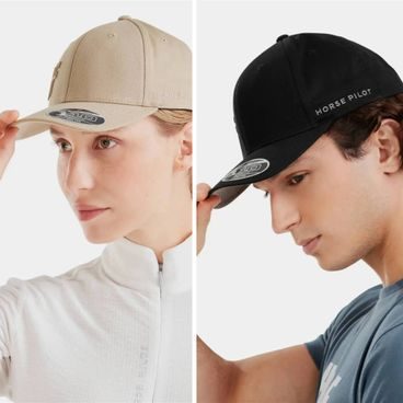 Basebalová čepice Horse Pilot Flexfit Kolekce 2025