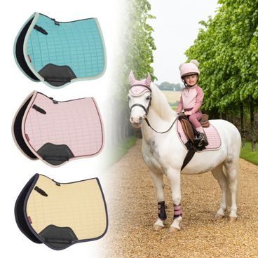 Podsedlová dečka LeMieux Suede Square Mini Kolekce 2025