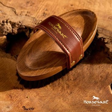 Kartáč Horseware Signature Polishing Brush