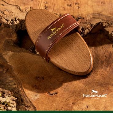 Kartáč Horseware Signature Body Brush