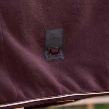 Deka odpocovací LeMieux Kudos Luxe Fleece Kolekce 2025/26