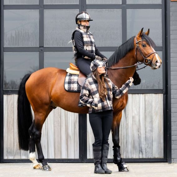 Podsedlová dečka Cavallo Cavallevie PREMIUM Kolekce 2026/27