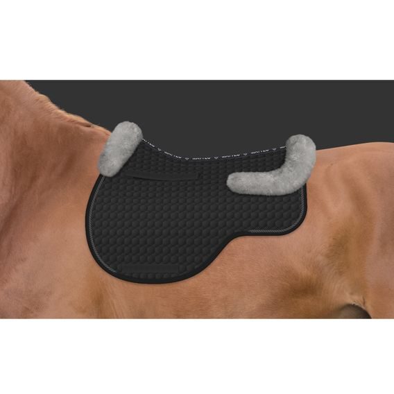 Podsedlová dečka Mattes Eurofit pravý beránek