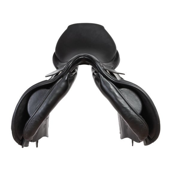 Komise č. P92353 Sedlo skokově univerzální KenTaur Young Jumper 16,0/3 černé vč:3635224 + obal modrý KT