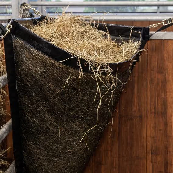 Síť na seno Kentucky Hay Bag Corner