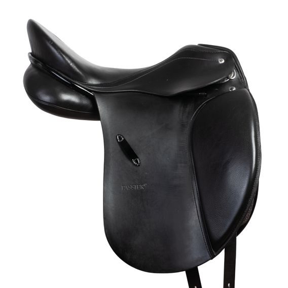 Komise č.P89605 Sedlo Passier Young star II 15,5 černé vč. 078801 + Passier modrý obal + větší i menší opěrky