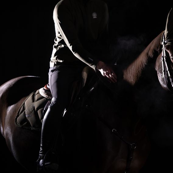 Podsedlová dečka Eskadron Dynamic Softshell Bicross Kolekce 2025/26