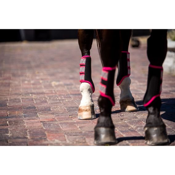 Kamaše Equilibrium Tri-zone Brushing