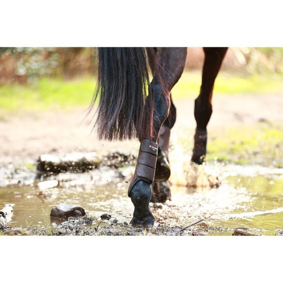 Kamaše Equilibrium Tri-zone Brushing