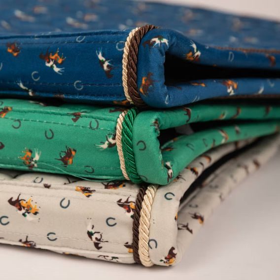 Podsedlová dečka Kentucky Velvet Horse Printing