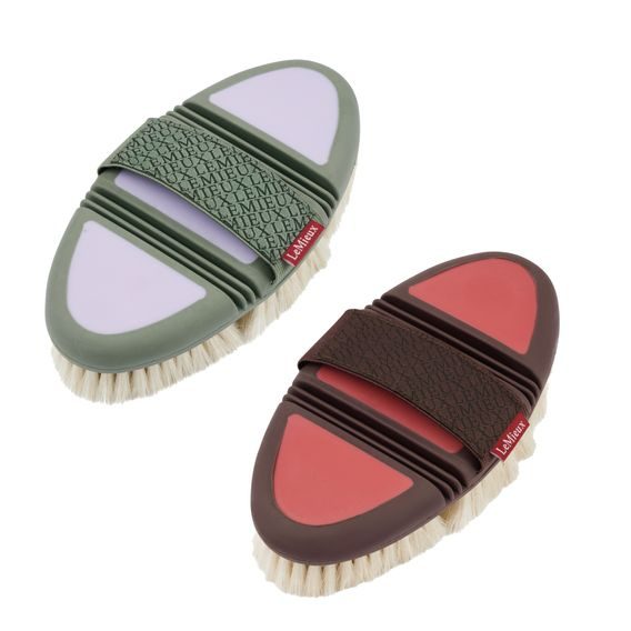 Kartáč LeMieux Flexi Goat Hair Kolekce 2025/26