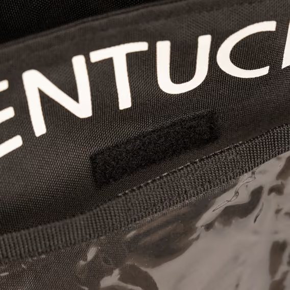 Pouzdro na startovní číslo pro jezdce Kentucky