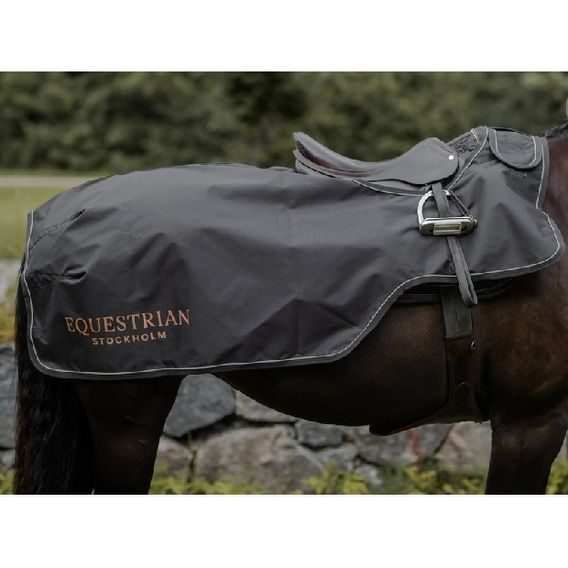 Deka bederní nepromokavá Equestrian Stockholm KOLEKCE 2022/23