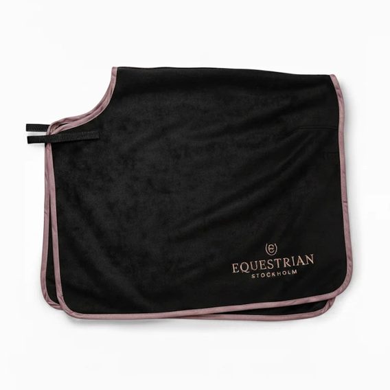 Deka bederní Equestrian Stockholm Fleece Quarter Black blush Kolekce 2026/27