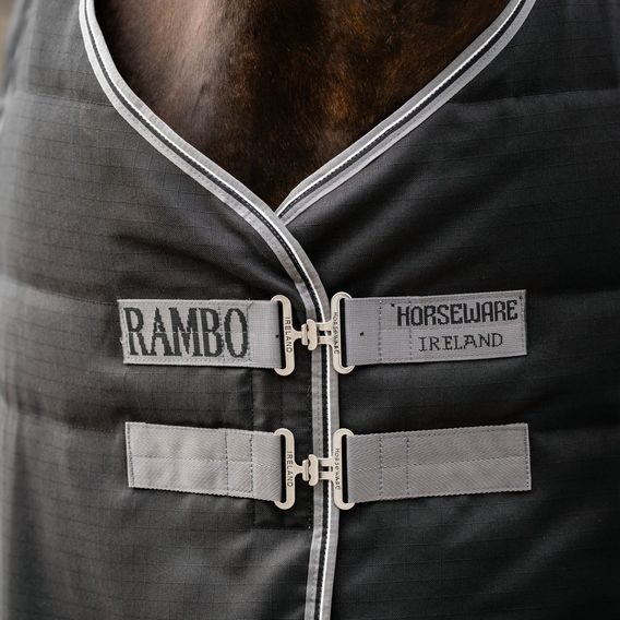 Deka stájová Horseware Rambo 400g