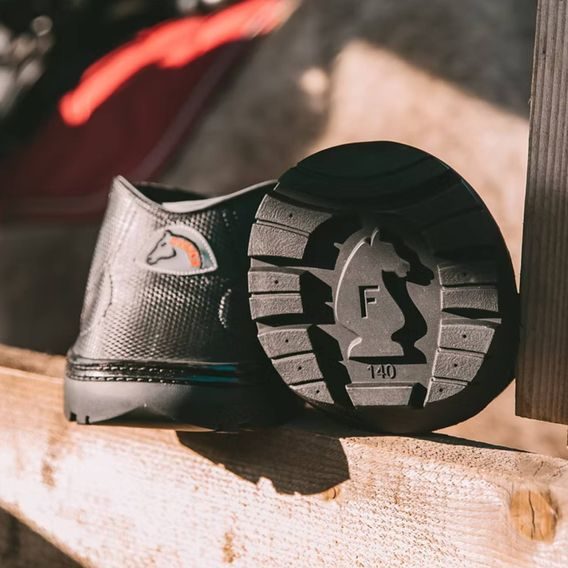 Boty pro koně Sawer Master Front