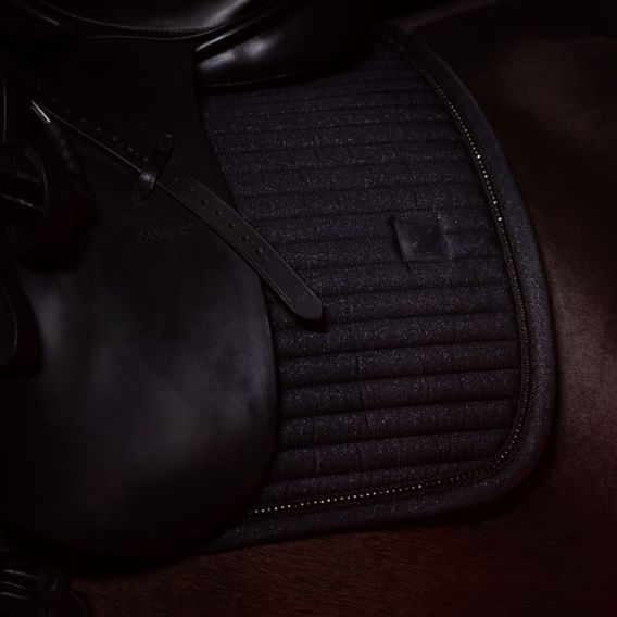 Podsedlová dečka Eskadron Dynamic Sparkle Crystal Kolekce 2025/26