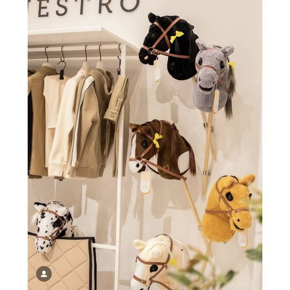 Hobby Horse Equestro KOLEKCE 2025