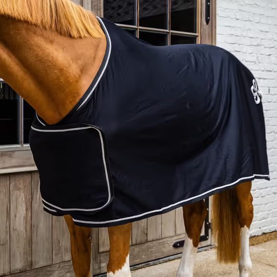 Odpocovací deka Kentucky Prize Giving Cooler Fleece
