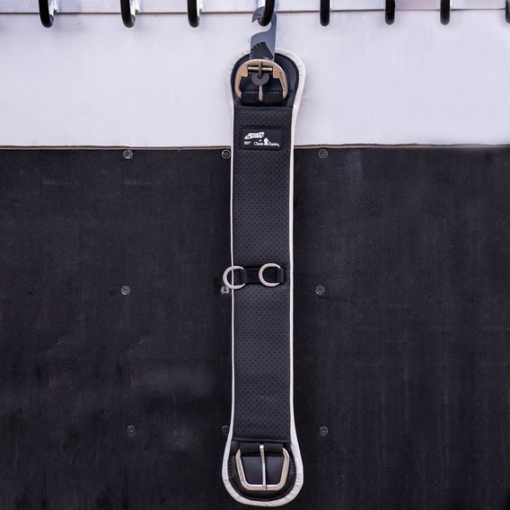 *W* Podbřišník Classic Equine Aura Cinch