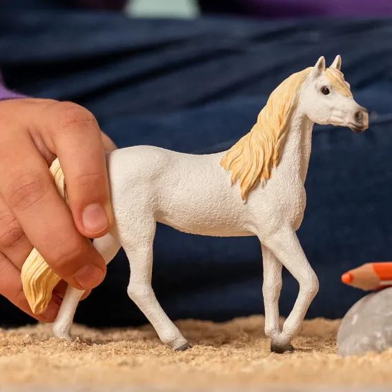 Schleich 13983 - Arabská klisna