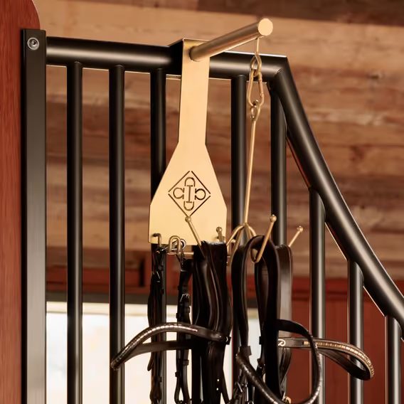 Kovový věšák na uzdečky Kentucky