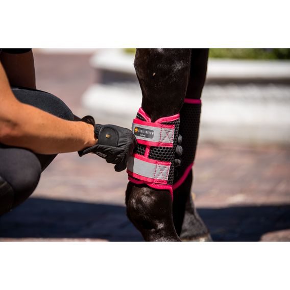 Kamaše Equilibrium Tri-zone Brushing