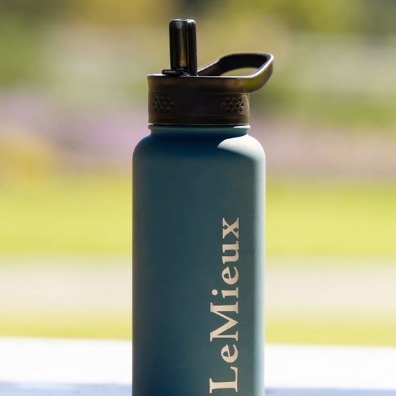 Sportovní láhev LeMieux 0,9l Kolekce 2026