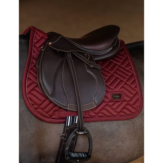 Podsedlová dečka Equestrian Stockholm Modern Bordeaux