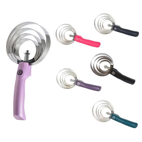 Hřbílko kovové na zabahněného koně Imperial Riding Curry