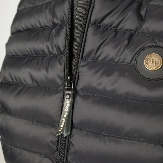 Back on Track vesta Luna W's logo dámská