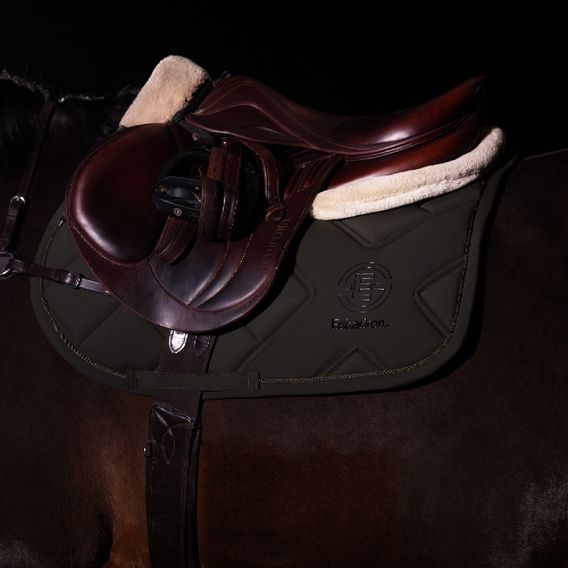 Podsedlová dečka Eskadron Dynamic Softshell Bicross Kolekce 2025/26