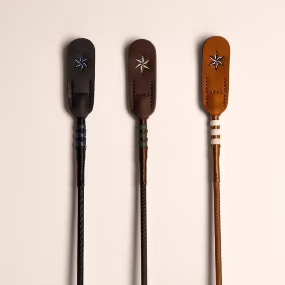 Bičík drezurní Kentucky Guidance Leather Grip s plácačkou
