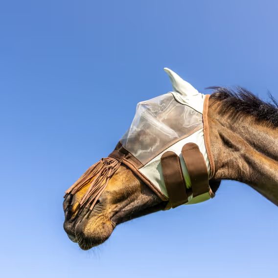 Maska na hlavu Kentucky Classic Ears & Nose Tassels