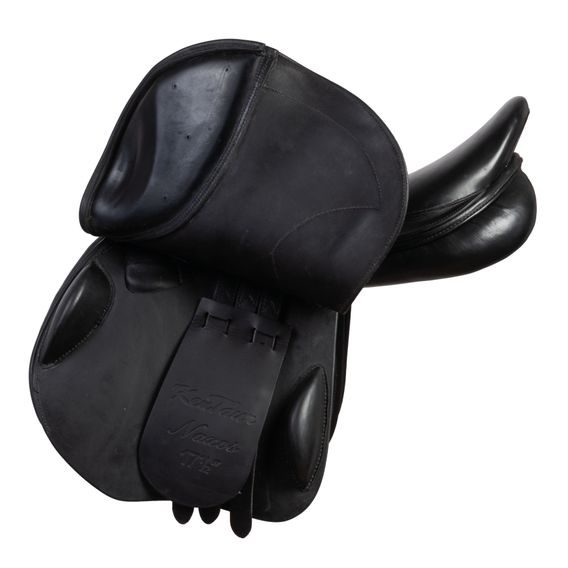 Komise č.P90092 Sedlo Kentaur Naxos 17,5/2 vč. 3651220 černé